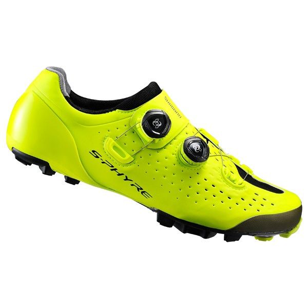 Shimano XC900 maastopyöräilykengät Shimano XC900 maastopyöräilykengät